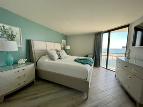 Southern View- All New! Modern & Stylish-Your Paradise Awaits! + Locker! - Image 3