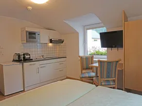 Bonito apartamento para 2 personas con WIFI, TV, mascotas permitida y vista panorámica - Image 4