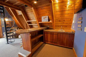 Private Mohican Riverfront 4 Schlafzimmer Gasheizung / Kamin / Central Air - Image 2