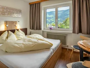 Maravillosa casa de vacaciones privada para 25 personas con WIFI, TV, balcón y mascotas permitida - Image 5