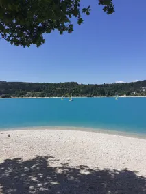 Maison Bord du lac de Vouglans Maisod Jura - Image 5