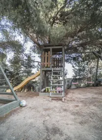 Villa Corina near the Airport - Image 2