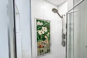 Mova Poolside Escape - Image 3