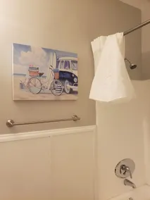 The Walk-Up Flat at Silver Lake New Top FL Apt - Image 3