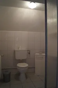 Lejlighed på øverste etage med 3 soveværelser i et fredet bindingsværkshus i 1837 - Image 2