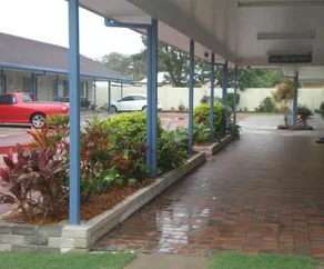 Twin Towns Motel - Image 2