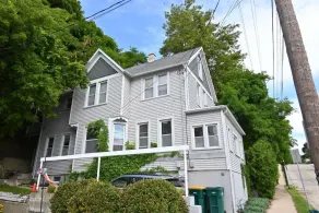 Lower flat steps from the lake and downtown - Image 5
