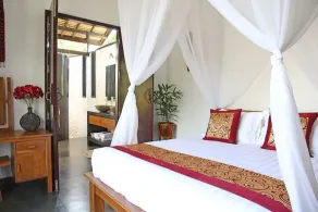 Villa Tri Murti, Lovina beach villa with private swimming pool at - up to 10 people - Image 4