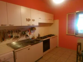 Room with 4 bunk beds for rent, with a private en suite bathroom - Image 3