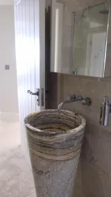 Stunning clifftop 2 bedroom apartment - Image 4