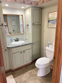 Amazing large home located at Cricket Cove on Maidstone Lake, Vermont - Image 3