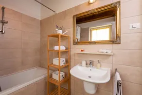 Beautiful Villa Cicibella with pool in Barban - Image 2