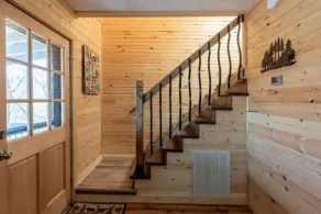 Joye's Barnhouse Retreat-Close to Pigeon Forge Attractions, Parkway, and Outlets - Image 2