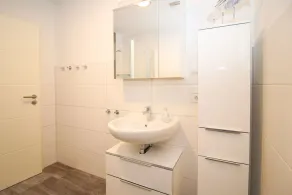 Lichtdurchflutete Obergeschosswohnung für 4 Personen + Baby und Hund - Image 4