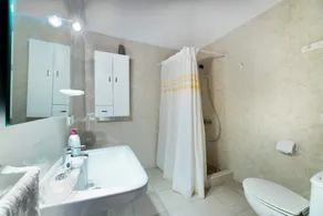 Casa vacanze 'Petita Casa Marinero' con vista mare e Wi-Fi - Image 2