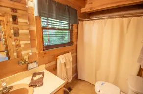 Blue Ridge Log Cabin - Lake Front - Wi-Fi - New River adgang til vandsport - Image 4