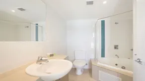 MINI PENTHOUSE - ETTALONG BEACH RESORT - Image 2
