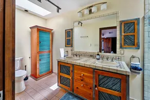 Private luxury Mountain View Retreat just  12 Minutes From The Santa Fe Plaza. - Image 3