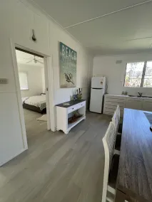 Shoal Bay Serenity Beach Cottage Newly Renovated - Image 3