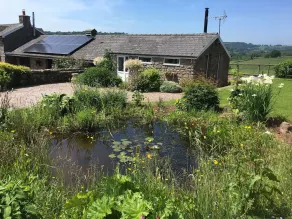Pet friendly cosy barn with stunning views - Image 4