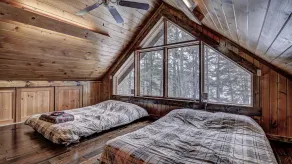 Yellow Birch Lodge Private Vacation Rental Home - Image 4