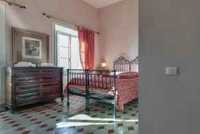 Villa 'Il Frassine' with Private Pool, Wi-Fi and Air Conditioning - Image 4