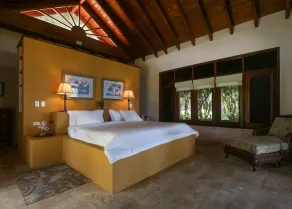 Sunrise Villa - An affordable beachfront gathering place for family and friends - Image 5