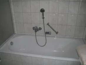 Nicole Klingel - apartment / apartment, shower and bath, toilet, 3 bedrooms - Image 2