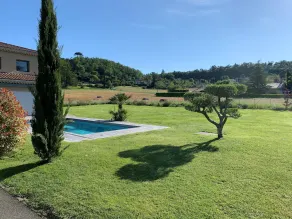 Comfortable house **** with swimming pool - Image 3
