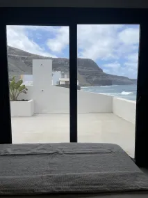 Casa Lúa in front of the sea - Image 3