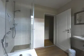 Apartamento con jardín de 68 m² para 2 - 4 personas, 2 habitaciones separadas - Image 2