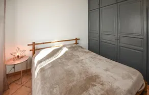 Amazing Home In Avignon - Image 4