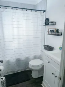Kid Friendly 2 Bedroom Home with Washer & Dryer - Image 2