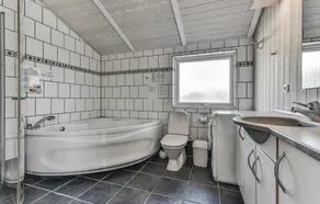 Beautiful Home In Rudkøbing With Sauna - Image 4