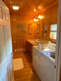 Adorable and bright lake house!  Retro feel all the modern amenities - Image 2