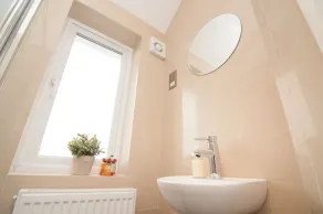 Warren House - Image 2