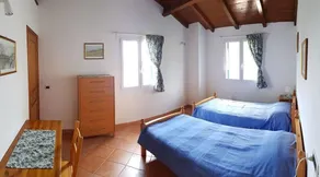 Sylviane House - Image 4
