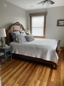 The Falls Inn-A renovated 2-story 3 bedroom house next to river in Cascade, IA - Image 5