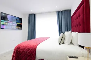 The Wembley Crown Retreat 1 Bed Flat  - Image 3