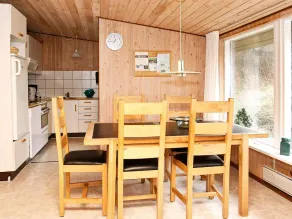 Serene Holiday Home in Løkken Jutland near Beach - Image 5