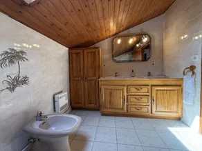 Gîte con jardín, terraza y barbacoa - Image 4