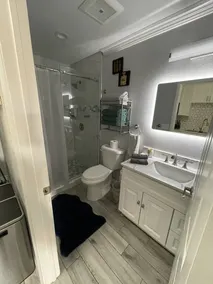 Modern Residence in Torrance 15 mins from LAX - Image 4