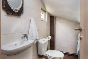 Sunny Villa, luxury, heated pool, excellence - Image 3