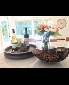 Remodeled cozy farmhouse on a 100 acre hazelnut orchard! - Image 5