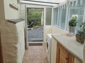 3 bedroom accommodation in Waunfawr, near Caernarfon - Image 4