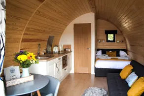 Cwm Hapus  -  Glamping Pod with Hot Tub Sleeping 4 guests, Pet Friendly - Image 4