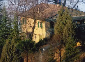 FANTASTISK LANDLIGT HUS FULD slappe af i bakke med pool og sauna - Image 4