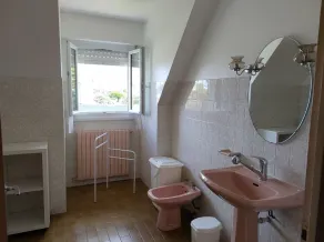 House 150m2, quiet, south-facing, 4 bedrooms, sleeps 8 (20 rue Penester) - Image 2