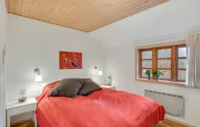 2 bedroom amazing home in Højslev - Image 5