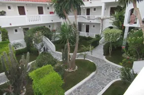 Louros - Image 4